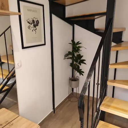 Garitsa B Apartment