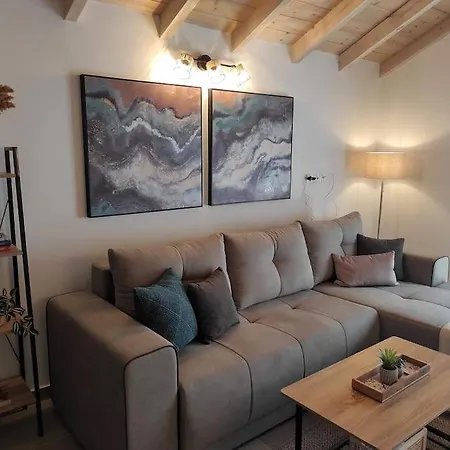Apartment Garitsa B