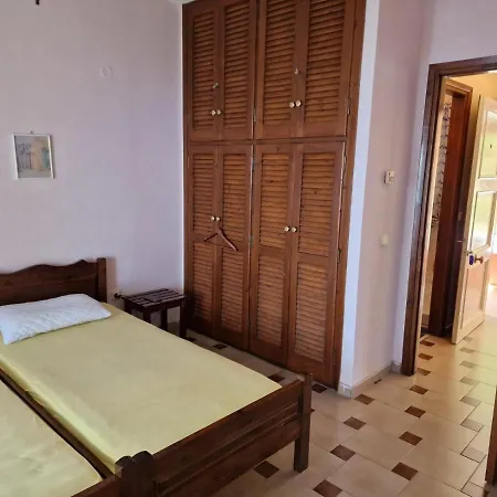 Atisis Apartment