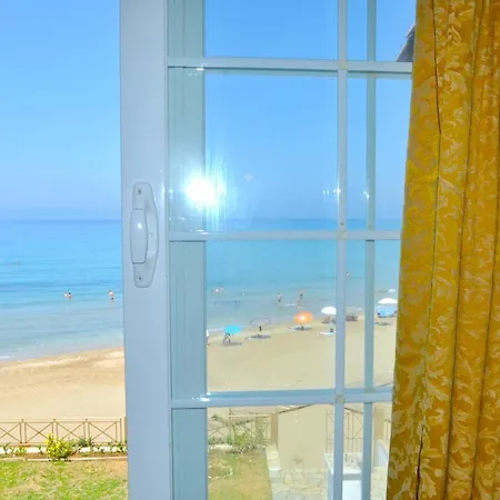 Apartment Beachfront 2-bed Luxury - Agios Gordios, Corfu, Greece *