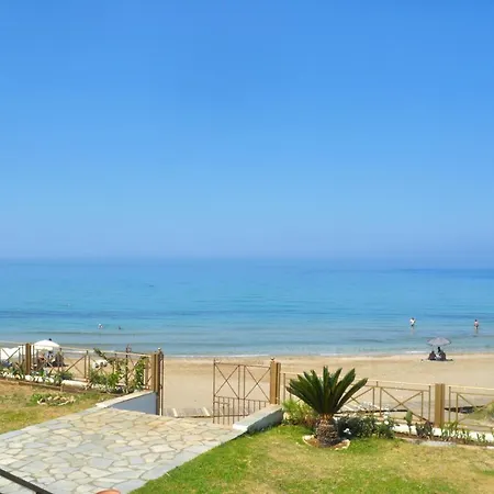 Beachfront 2-bed Luxury - Agios Gordios, Corfu, Greece