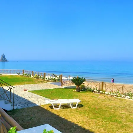 Apartment Beachfront 2-bed Luxury - Agios Gordios, Corfu, Greece *