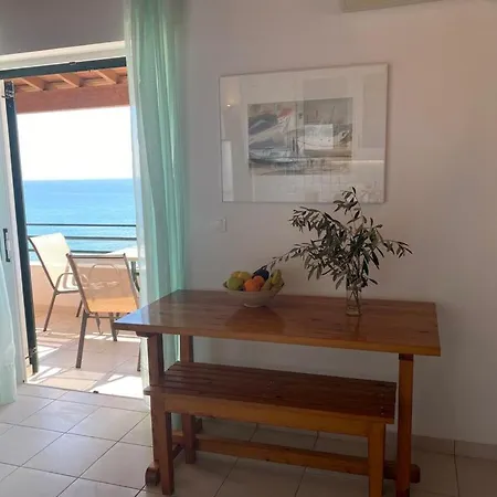 Seaview 126 *