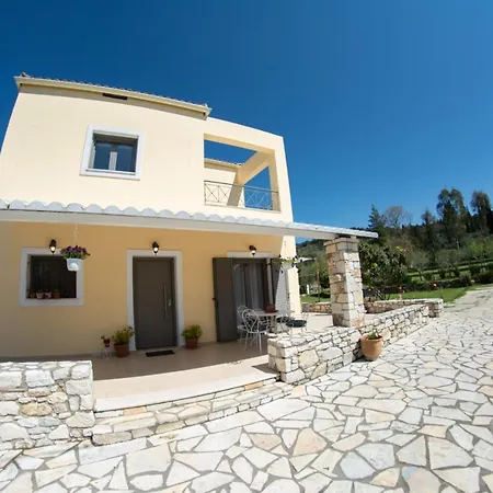 Giannakis Villa