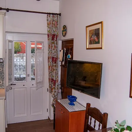 Yangos Traditional Appartement