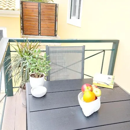 Appartement Kontis Apts *