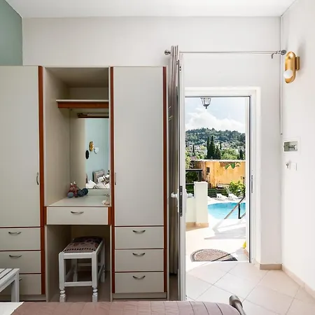Apartment Pool Apartments, Elena & Maria By Konnect Ipsos