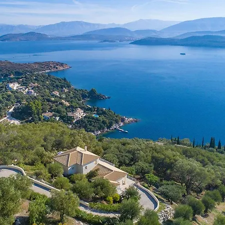 Villa Omolos House