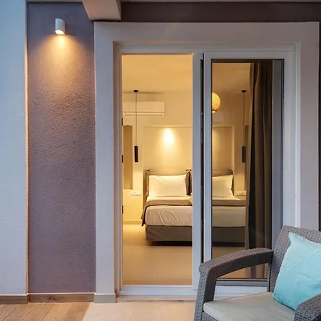 Seadream Villas *