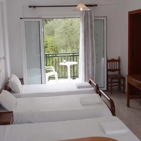 Aparthotel Yianetta 3*