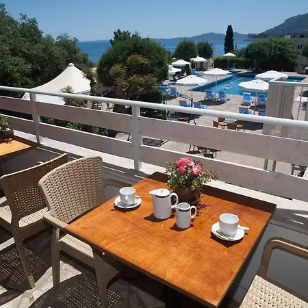 Alexandros Hotel Perama (Corfu)