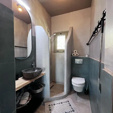 Apartment La Strade Apartments, Adults Only With Private Pool *
