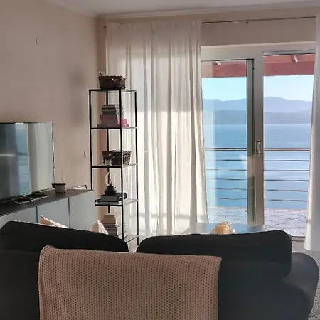 Sunrise Apartment