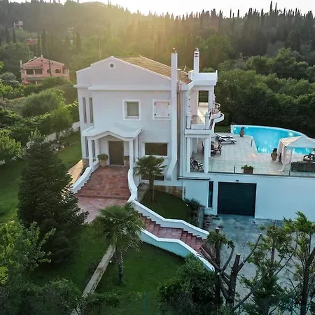 Villa Noulia The Summer S Must Kynopiástai