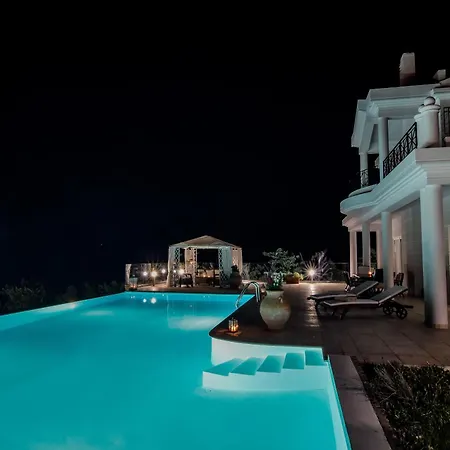 Villa Noulia The Summer S Must