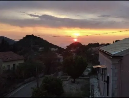 Casa Sulla Montagna Ferienhaus