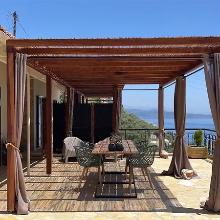 Apartment La Strade Apartments, Adults Only With Private Pool