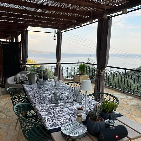 La Strade Apartments, Adults Only With Private Pool Apartment Katavolos
