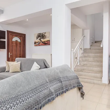 Villa Olivia Corfu - Amazing Sea-view 3 Bedroom With A Pool