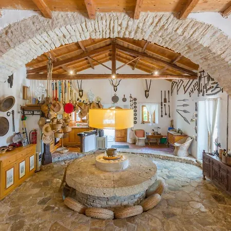 The Olive Press Bay Villa *