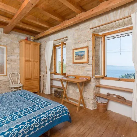 Villa The Olive Press Bay *