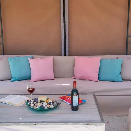 Zoe Boutique Acharavi (Corfu)