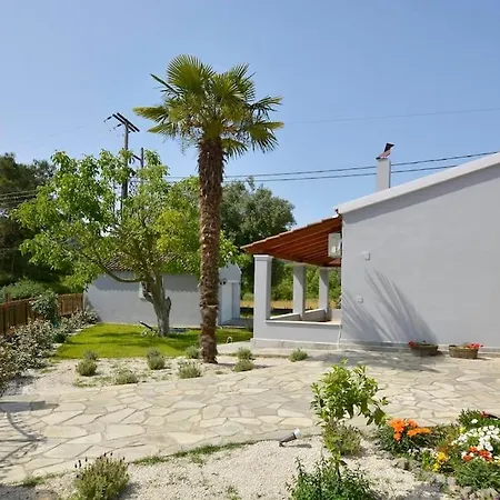 Vakantiehuis The Avra Gardens Ágios Ioánnis