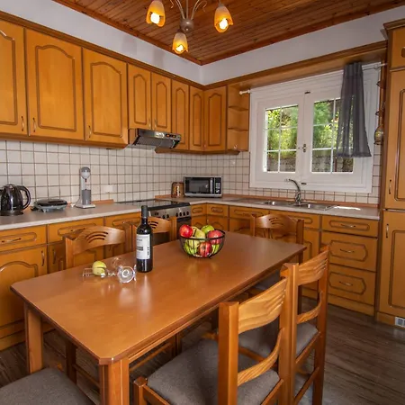 Giannis House 2022 Holiday home Ano Pavliana