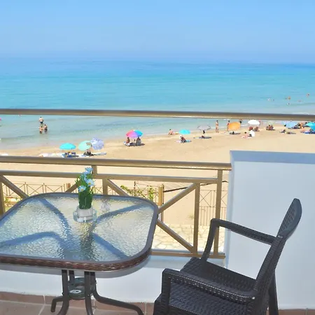 Beachfront 2-bed Luxury - Agios Gordios, Corfu, Greece *
