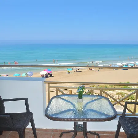 Apartment Beachfront 2-bed Luxury - Agios Gordios, Corfu, Greece Agios Gordios (Corfu)