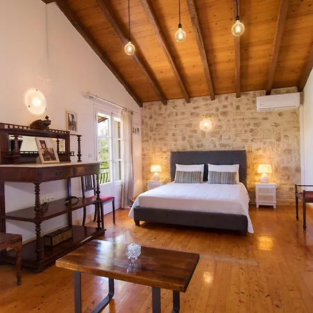 Grand Skylight Holiday home