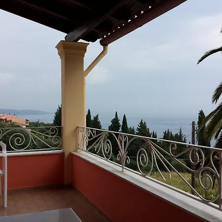Atisis Benitses (Corfu)