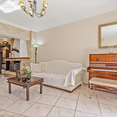 Apartment San Elias House *