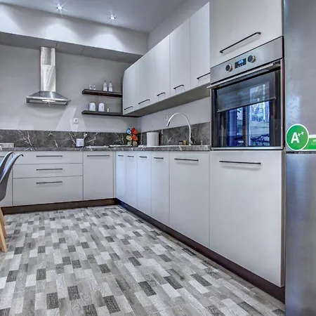 Angio House Apartment