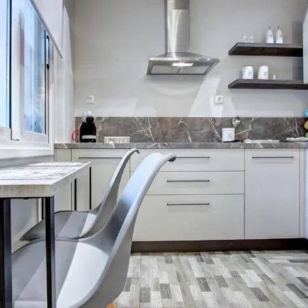 Angio House Apartment