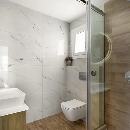 Pool Apartments, Elena & Maria By Konnect * Ipsos