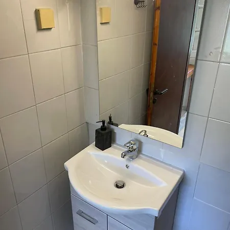 Habitat Apartment *