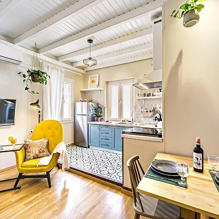 Apartment 2bdr Floor Apartment-heart Of Corfu Old Town