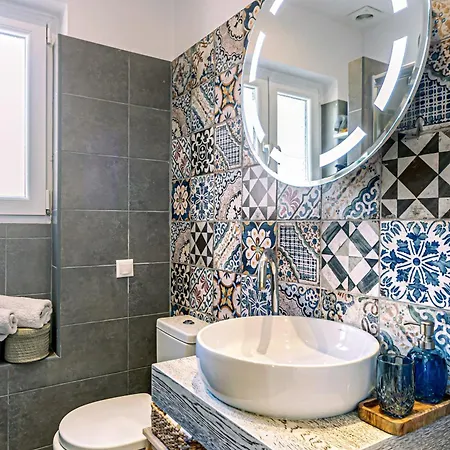2bdr Floor Apartment-heart Of Corfu Old Town Apartment *