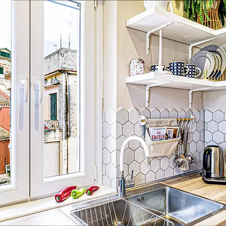 2bdr Floor Apartment-heart Of Corfu Old Town Apartment