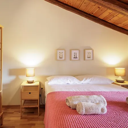 Villa Oros