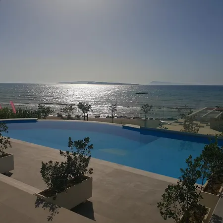 Apartment Paralia Luxury *