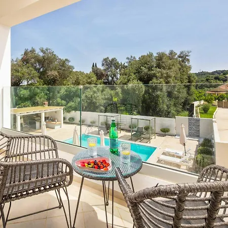 Elegio Villa
