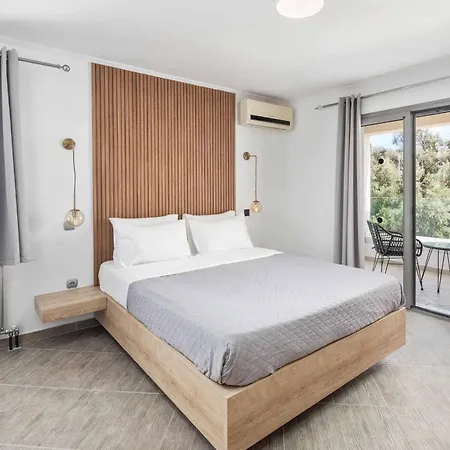 Elegio Villa Kavos