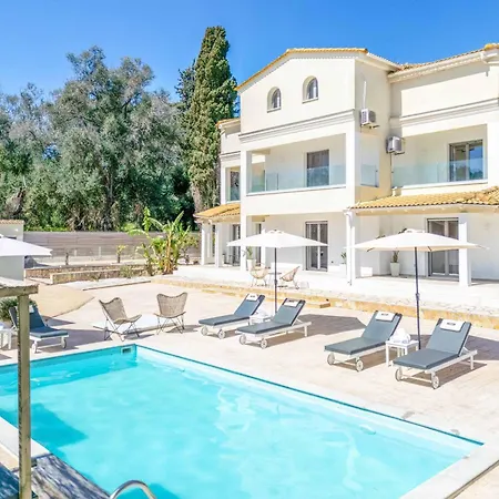 Elegio Villa Kavos