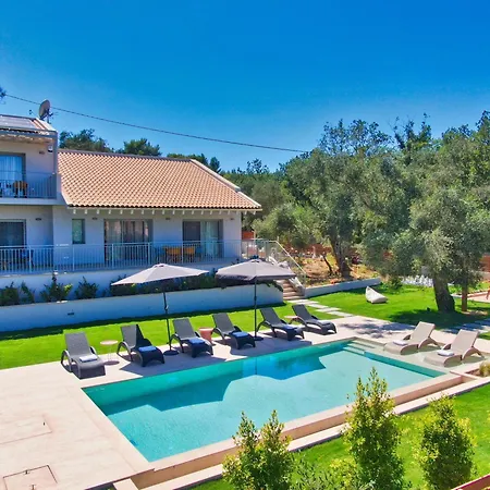 Corfuville Luxury Villa Danilia