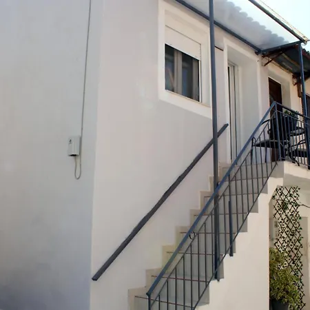 Fanis House Apartment