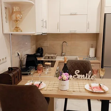 Coolio's Apartment *
