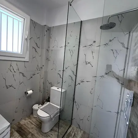 Apartment Three Seasons