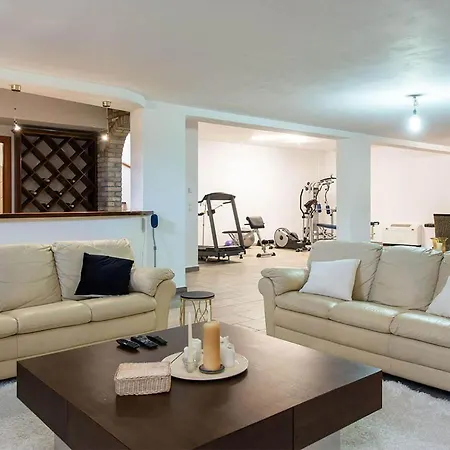 Noulia Villa Kynopiástai